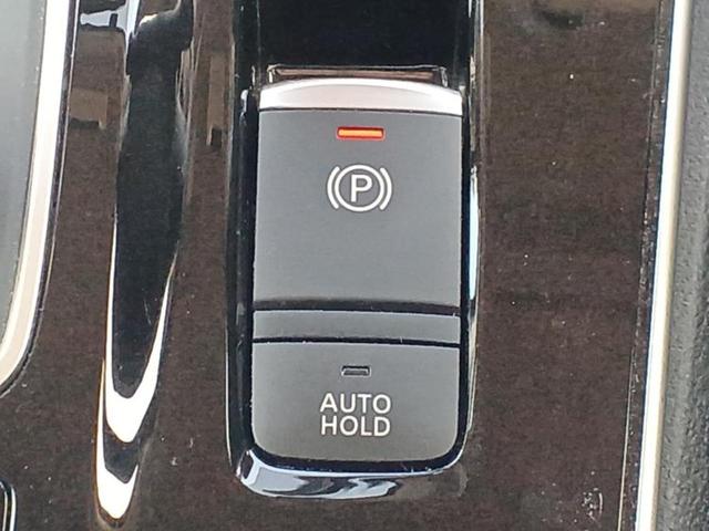 セレナ ｅパワーハイウェイスターＶ　保証書／純正　１０インチ　ＳＤナビ／インテリジェントルームミラー／エマージェンシーブレーキ／両側電動スライドドア／アラウンドビューモニター／車線逸脱防止支援システム／プロパイロット　全周囲カメラ（18枚目）