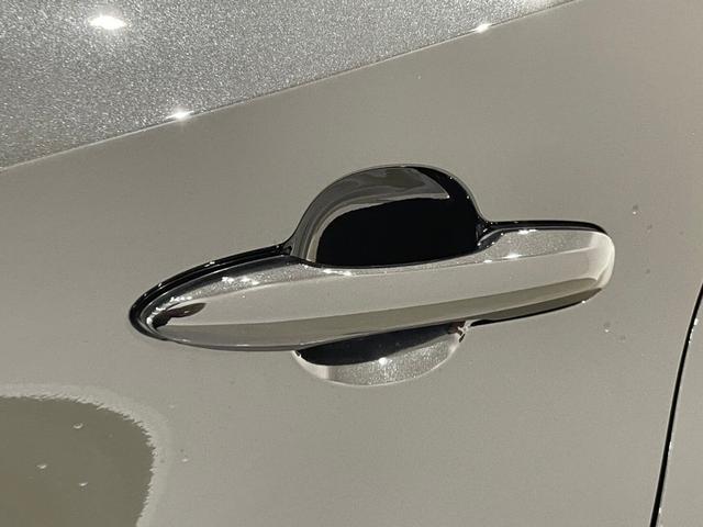 ヤリスクロス ハイブリッドZ ディスプレイオーディオ ETC 全方位カメラ 禁煙車 アダプティブクルーズコントロール ブラインドスポットモニター シートヒーター ステリモ スマートキー 電子パーキング(17枚目)