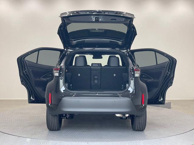 ヤリスクロス ハイブリッドZ ディスプレイオーディオ ETC 全方位カメラ 禁煙車 アダプティブクルーズコントロール ブラインドスポットモニター シートヒーター ステリモ スマートキー 電子パーキング(25枚目)