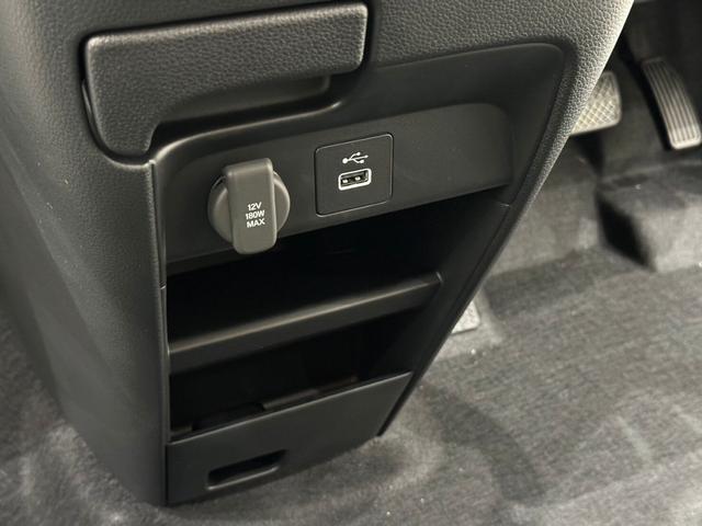 フリード エアー　ホンダセンシングバックカメラ　サイドエアバック　フルＬＥＤヘッドライト　両側パワースライドドア　電子制御パーキングブレーキ　オートブレーキホールド　１５インチスチールホール　７インチＴＦＴ液晶メーター（44枚目）