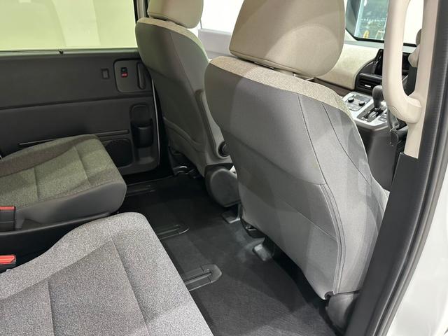 フリード エアー　ホンダセンシング　バックカメラ　サイドエアバック　フルＬＥＤヘッドライト　両側パワースライドドア　電子制御パーキングブレーキ　オートブレーキホールド　１５インチスチールホール　７インチ液晶メーター（25枚目）