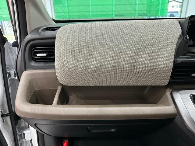 フリード エアー　ホンダセンシング　バックカメラ　サイドエアバック　フルＬＥＤヘッドライト　両側パワースライドドア　電子制御パーキングブレーキ　オートブレーキホールド　１５インチスチールホール　７インチ液晶メーター（46枚目）