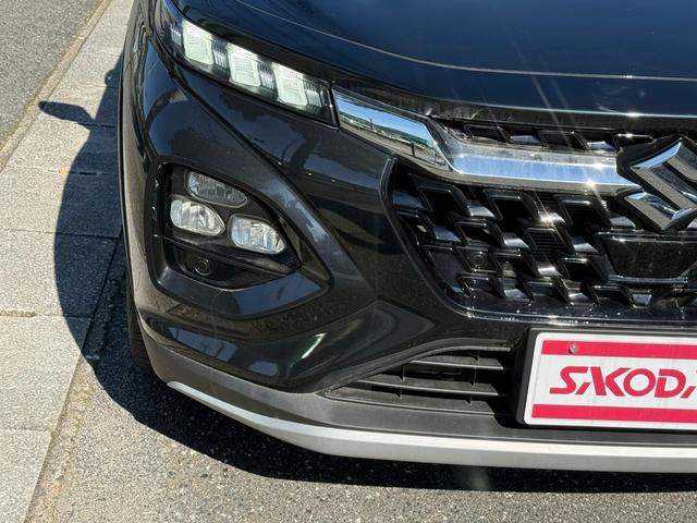 フロンクス ベースグレード　全方位モニター付メモリーナビ装着車　アダプティブクルーズコントロール　ステリモ　シートヒーター　パーキングセンサ―　ヘッドアップディスプレイ　スマートキー（6枚目）