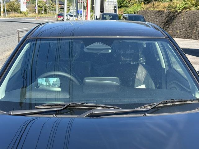 フロンクス ベースグレード　全方位モニター付メモリーナビ装着車　アダプティブクルーズコントロール　ステリモ　シートヒーター　パーキングセンサ―　ヘッドアップディスプレイ　スマートキー（15枚目）