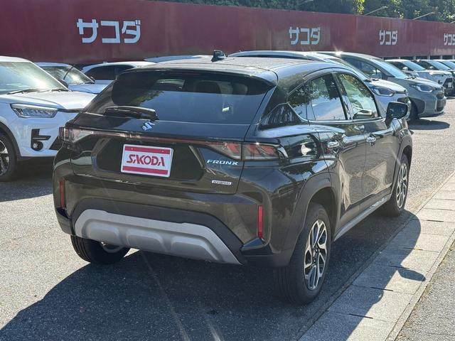 フロンクス ベースグレード　全方位モニター付メモリーナビ装着車　アダプティブクルーズコントロール　ステリモ　シートヒーター　パーキングセンサ―　ヘッドアップディスプレイ　スマートキー（21枚目）