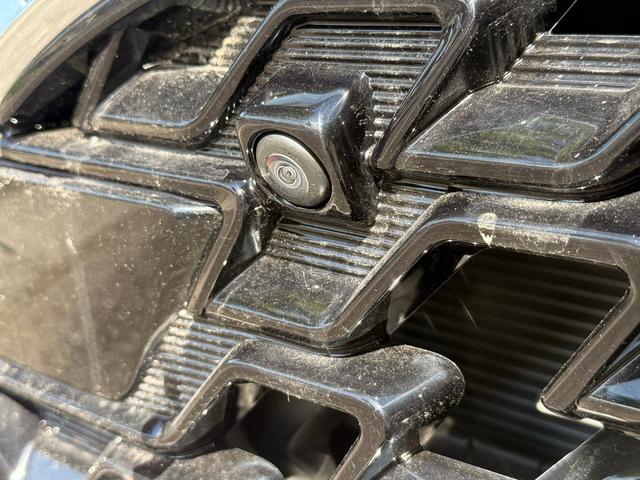 フロンクス ベースグレード　全方位モニター付メモリーナビ装着車　アダプティブクルーズコントロール　ステリモ　シートヒーター　パーキングセンサ―　ヘッドアップディスプレイ　スマートキー（24枚目）