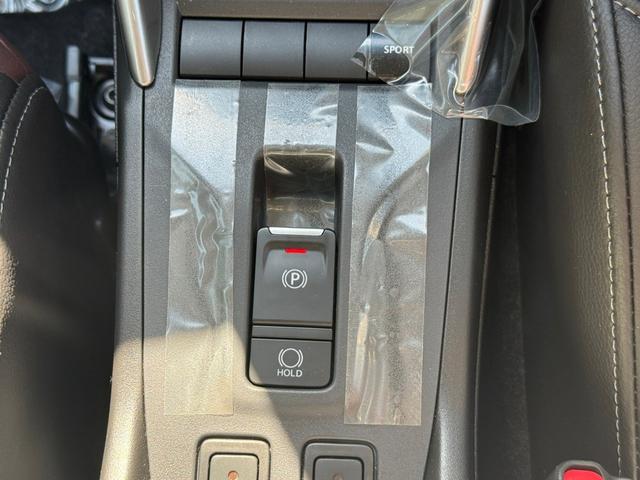 フロンクス ベースグレード　全方位モニター付メモリーナビ装着車　アダプティブクルーズコントロール　ステリモ　シートヒーター　パーキングセンサ―　ヘッドアップディスプレイ　スマートキー（43枚目）