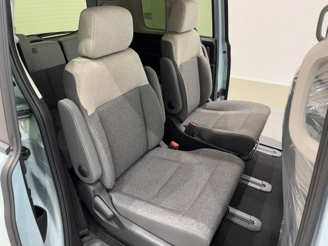 フリード エアー　ホンダセンシング　バックカメラ　サイドエアバック　フルＬＥＤヘッドライト　両側パワースライドドア　電子制御パーキングブレーキ　オートブレーキホールド　１５インチスチールホール（36枚目）