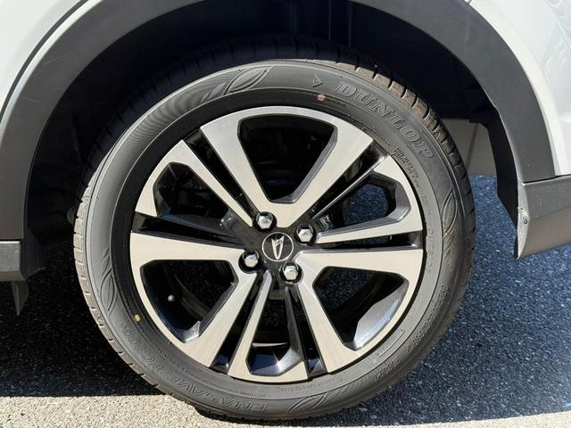 ロッキー プレミアムＧ　ワンセグナビ　バックカメラ　ＥＴＣ　ドライブレコーダー　衝突被害軽減ブレーキ　パーキングセンサ―　アダプティブクルーズコントロール　ステリモ　シートヒーター　電子パーキング　スマートキー（16枚目）