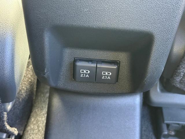 ロッキー プレミアムＧ　ワンセグナビ　バックカメラ　ＥＴＣ　ドライブレコーダー　衝突被害軽減ブレーキ　パーキングセンサ―　アダプティブクルーズコントロール　ステリモ　シートヒーター　電子パーキング　スマートキー（31枚目）