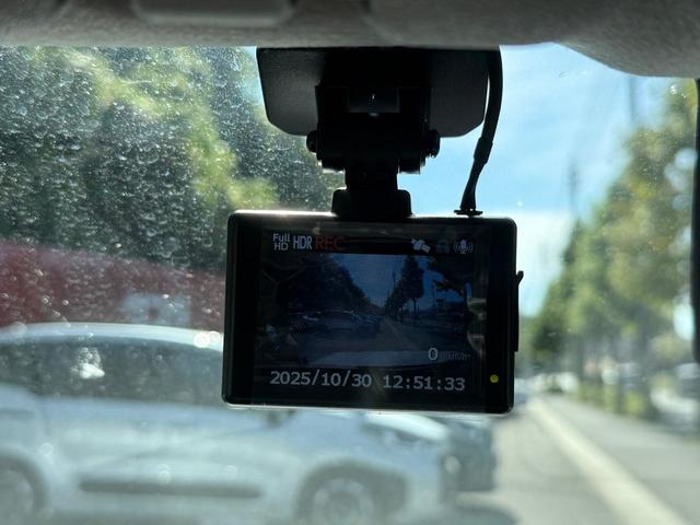 ロッキー プレミアムＧ　ワンセグナビ　バックカメラ　ＥＴＣ　ドライブレコーダー　衝突被害軽減ブレーキ　パーキングセンサ―　アダプティブクルーズコントロール　ステリモ　シートヒーター　電子パーキング　スマートキー（48枚目）