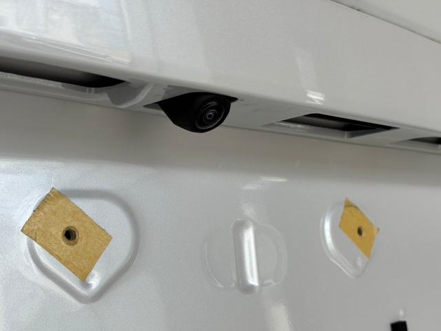 カローラクロス ハイブリッド　Ｚ　ディスプレイオーディオＰＬＵＳ　バックカメラ　ＥＴＣ２．０　パワーバックドア　電動パーキングブレーキ　ブレーキホールド　ＬＥＤヘッドランプ　レーダークルーズコントロール　１８インチアルミホイール（16枚目）