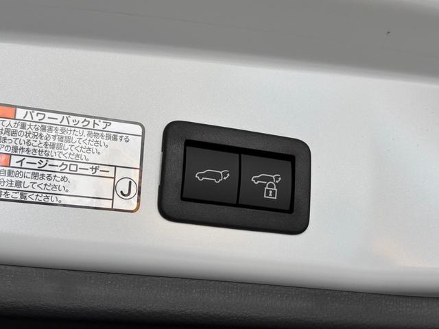 カローラクロス ハイブリッド　Ｚ　ディスプレイオーディオＰＬＵＳ　バックカメラ　ＥＴＣ２．０　パワーバックドア　電動パーキングブレーキ　ブレーキホールド　ＬＥＤヘッドランプ　レーダークルーズコントロール　１８インチアルミホイール（20枚目）