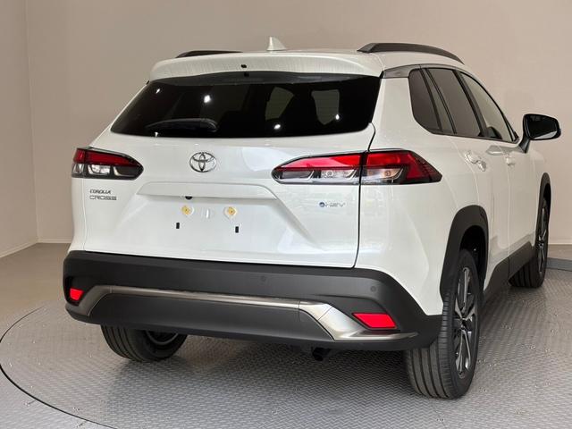 カローラクロス ハイブリッド　Ｚ　ディスプレイオーディオＰＬＵＳ　バックカメラ　ＥＴＣ２．０　パワーバックドア　電動パーキングブレーキ　ブレーキホールド　ＬＥＤヘッドランプ　レーダークルーズコントロール　１８インチアルミホイール（21枚目）