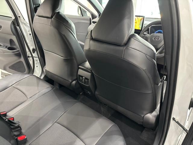 カローラクロス ハイブリッド　Ｚ　ディスプレイオーディオＰＬＵＳ　バックカメラ　ＥＴＣ２．０　パワーバックドア　電動パーキングブレーキ　ブレーキホールド　ＬＥＤヘッドランプ　レーダークルーズコントロール　１８インチアルミホイール（30枚目）