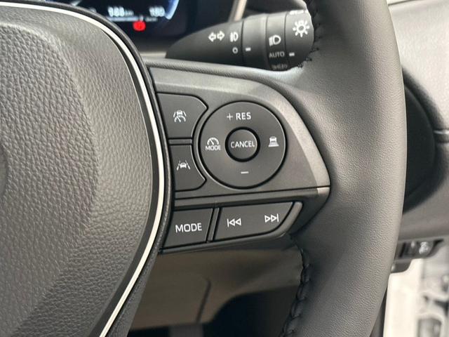 カローラクロス ハイブリッド　Ｚ　ディスプレイオーディオＰＬＵＳ　バックカメラ　ＥＴＣ２．０　パワーバックドア　電動パーキングブレーキ　ブレーキホールド　ＬＥＤヘッドランプ　レーダークルーズコントロール　１８インチアルミホイール（42枚目）