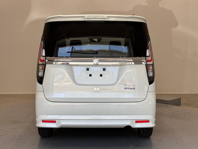 ソリオ ハイブリッドＭＺ　スズキセーフティサポート　ＬＥＤヘッドランプ　ＬＥＤフロントフォグランプ　パーソナルテーブル　スリムサーキュレーター　ヘッドアップディスプレイ　運転席・助手席シートヒーター　両側パワースライドドア（21枚目）