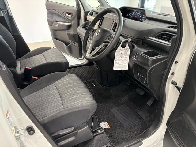 ソリオ ハイブリッドＭＺ　スズキセーフティサポート　ＬＥＤヘッドランプ　ＬＥＤフロントフォグランプ　パーソナルテーブル　スリムサーキュレーター　ヘッドアップディスプレイ　運転席・助手席シートヒーター　両側パワースライドドア（38枚目）