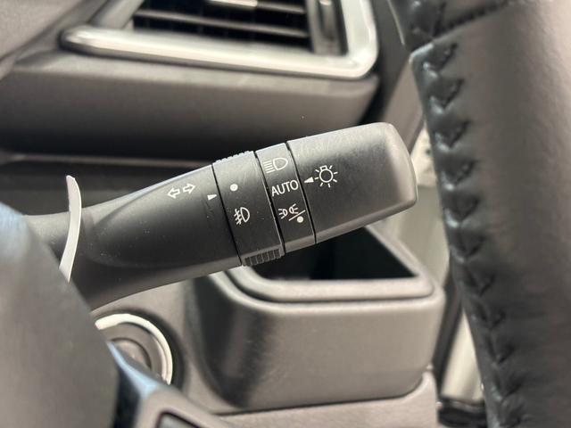 ソリオ ハイブリッドＭＺ　スズキセーフティサポート　ＬＥＤヘッドランプ　ＬＥＤフロントフォグランプ　パーソナルテーブル　スリムサーキュレーター　ヘッドアップディスプレイ　運転席・助手席シートヒーター　両側パワースライドドア（41枚目）