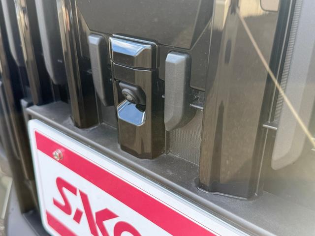 ソリオバンディット ハイブリッドＭＶ　全方位モニター付メモリーナビ装着車　両側電動スライドドア　スズキセーフティサポート　パーキングセンサ―　シートヒーター　電子パーキング　ＵＳＢソケット　サーキュレーター　スマートキー（13枚目）