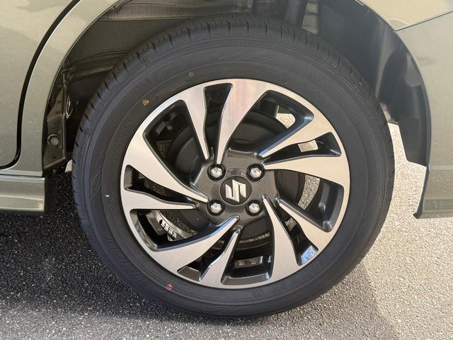 ソリオバンディット ハイブリッドＭＶ　全方位モニター付メモリーナビ装着車　両側電動スライドドア　スズキセーフティサポート　パーキングセンサ―　シートヒーター　電子パーキング　ＵＳＢソケット　サーキュレーター　スマートキー（15枚目）