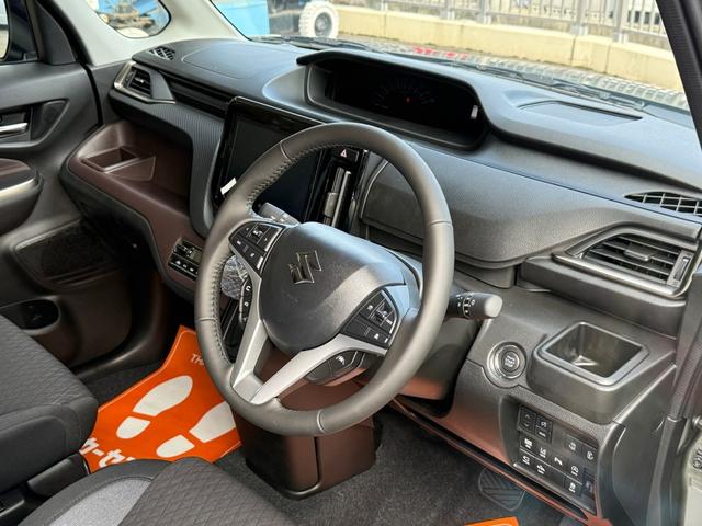 ソリオバンディット ハイブリッドＭＶ　全方位モニター付メモリーナビ装着車　両側電動スライドドア　スズキセーフティサポート　パーキングセンサ―　シートヒーター　電子パーキング　ＵＳＢソケット　サーキュレーター　スマートキー（32枚目）