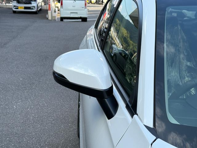 ヴェゼル ｅ：ＨＥＶ　Ｚ　ホンダセンシング　電子パーキング　シートヒーター　フルＬＥＤヘッドライト　ステアリングヒーター　ハンズフリーアクセスパワーテールゲート　本革巻ステアリングホイール　１８インチアルミホイール（8枚目）