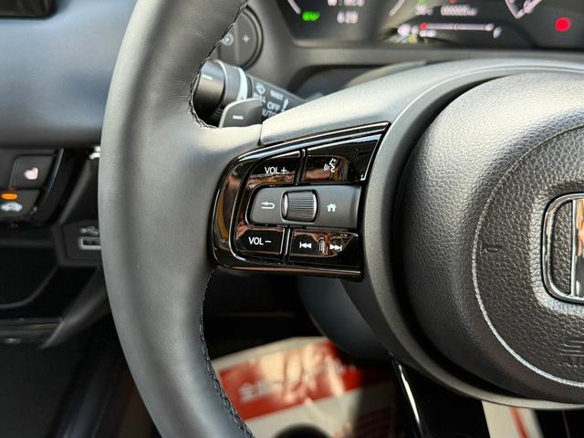 ヴェゼル ｅ：ＨＥＶ　Ｚ　ホンダセンシング　電子パーキング　シートヒーター　フルＬＥＤヘッドライト　ステアリングヒーター　ハンズフリーアクセスパワーテールゲート　本革巻ステアリングホイール　１８インチアルミホイール（38枚目）