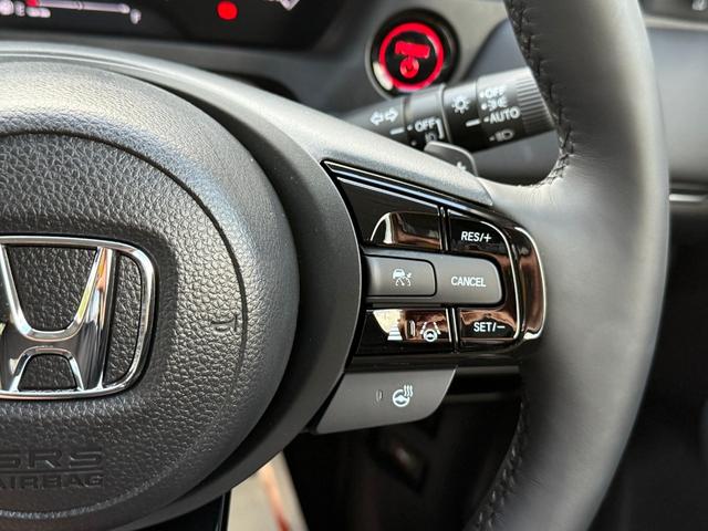 ヴェゼル ｅ：ＨＥＶ　Ｚ　ホンダセンシング　電子パーキング　シートヒーター　フルＬＥＤヘッドライト　ステアリングヒーター　ハンズフリーアクセスパワーテールゲート　本革巻ステアリングホイール　１８インチアルミホイール（39枚目）