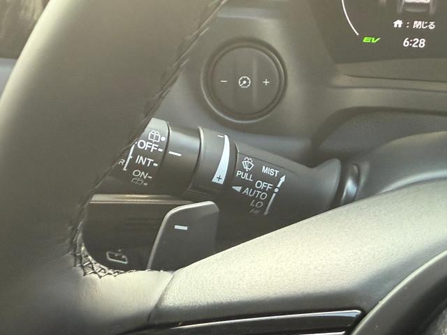 ヴェゼル ｅ：ＨＥＶ　Ｚ　ホンダセンシング　電子パーキング　シートヒーター　フルＬＥＤヘッドライト　ステアリングヒーター　ハンズフリーアクセスパワーテールゲート　本革巻ステアリングホイール　１８インチアルミホイール（41枚目）