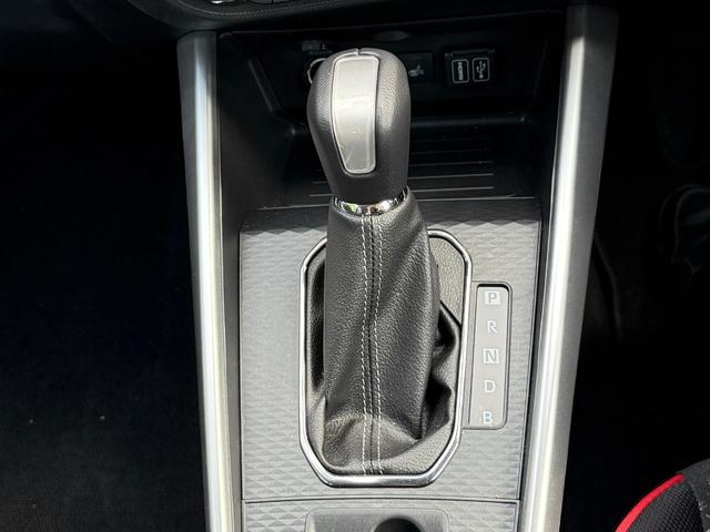 ライズ Ｚ　９インチディスプレイオーディオ　バックカメラ　ＥＴＣ　ドライブレコーダー　パノラミックビュー　ＬＥＤヘッドランプ　ＬＥＤフロントフォグランプ　　電動パーキングブレーキ　ブレーキホールド（35枚目）