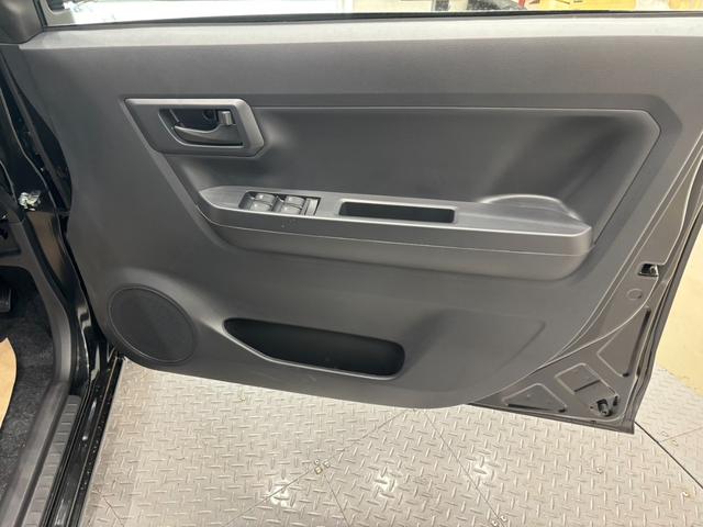 ミライース Ｌ　ＳＡＩＩＩ　クリアランスソナー　衝突被害軽減システム　オートマチックハイビーム　オートライト　キーレスエントリー　アイドリングストップ　ＣＶＴ　盗難防止システム　ＡＢＳ　ＥＳＣ　衝突安全ボディ　エアコン（44枚目）