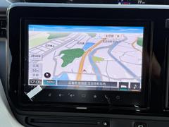 �ʥ��դ���ι�Ԥ�ɥ饤�֤�ڤ����ҤȻ������Ƥ�ƻ�Ǥ��¤����Ȥʤ����������Ȥ��Ƥ���ޤ��� 4