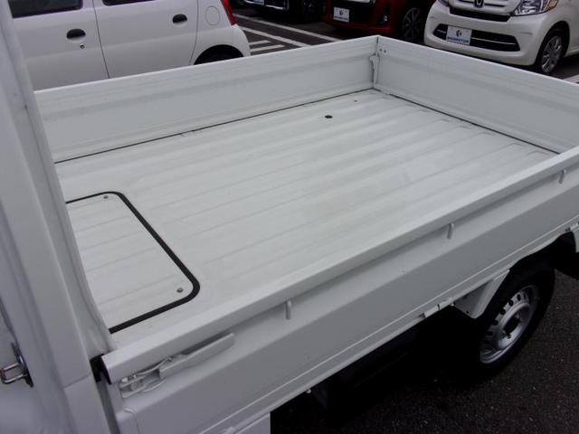 KC 禁煙車 登録済未使用車 エアバッグ 運転席 エアバッグ 助手席 ABS FR マニュアルエアコン パワーステアリング 取扱説明書・保証書 最大積載量350kg アクセサリーソケット(7枚目)