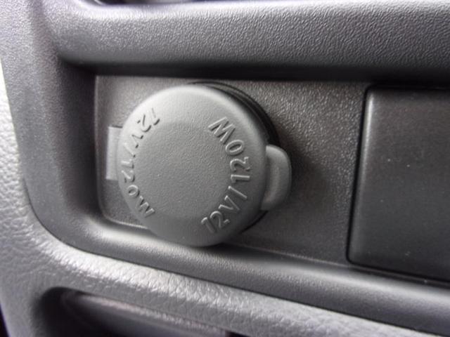 KC 禁煙車 登録済未使用車 エアバッグ 運転席 エアバッグ 助手席 ABS FR マニュアルエアコン パワーステアリング 取扱説明書・保証書 最大積載量350kg アクセサリーソケット(13枚目)