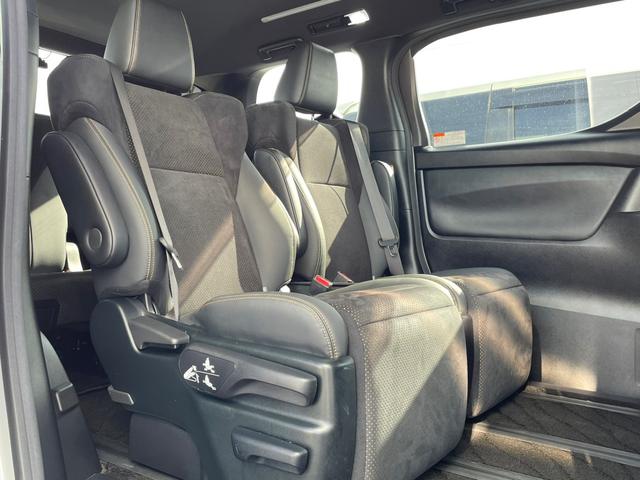 Sタイプゴールド ディスプレイオーディオ+ナビ/フリップダウンモニター 純正 11.5インチ/デジタルインナーミラー/トヨタセーフティセンス/両側電動スライドドア/車線逸脱防止支援システム 衝突被害軽減システム 禁煙車(25枚目)