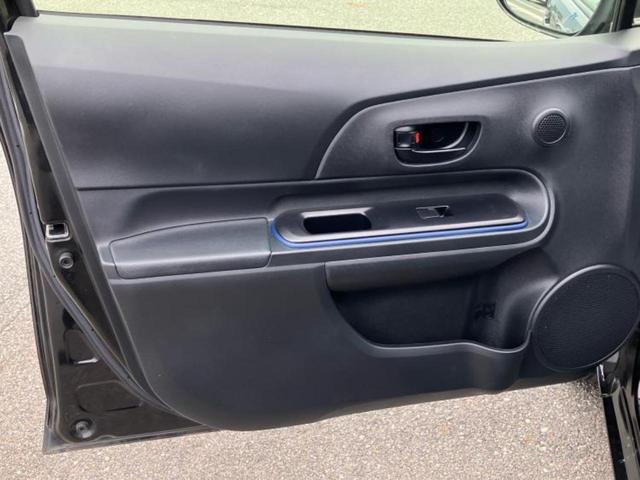 アクア Ｓ　新品タイヤ／保証書／社外　メモリーナビ／Ｂｌｕｅｔｏｏｔｈ接続／ＥＴＣ／ＥＢＤ付ＡＢＳ／横滑り防止装置／アイドリングストップ／フルセグＴＶ／ＤＶＤ／パワーウインドウ／エンジンスタートボタン　ＤＶＤ再生（22枚目）