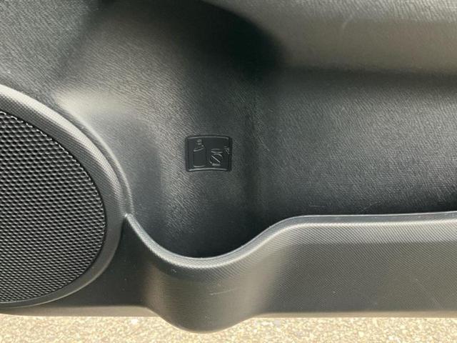 アクア Ｓ　新品タイヤ／保証書／社外　メモリーナビ／Ｂｌｕｅｔｏｏｔｈ接続／ＥＴＣ／ＥＢＤ付ＡＢＳ／横滑り防止装置／アイドリングストップ／フルセグＴＶ／ＤＶＤ／パワーウインドウ／エンジンスタートボタン　ＤＶＤ再生（39枚目）