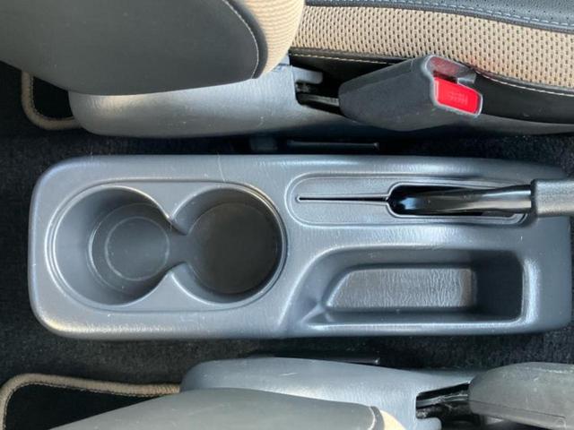 ジムニー ４ＷＤランドベンチャー　保証書／社外　メモリーナビ／シートヒーター　運転席／シート　合皮／Ｂｌｕｅｔｏｏｔｈ接続／ＥＴＣ／ＡＢＳ／フルセグＴＶ／ＤＶＤ／ターボ／禁煙車／衝突安全ボディ／アルミホイール　純正　１６インチ　４ＷＤ（29枚目）