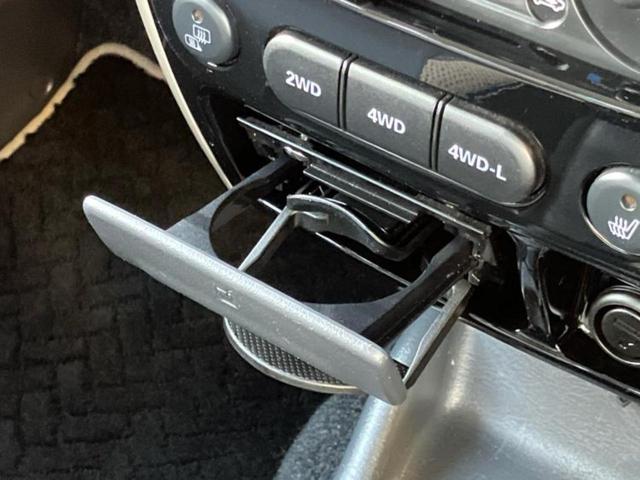 ジムニー ４ＷＤランドベンチャー　保証書／社外　メモリーナビ／シートヒーター　運転席／シート　合皮／Ｂｌｕｅｔｏｏｔｈ接続／ＥＴＣ／ＡＢＳ／フルセグＴＶ／ＤＶＤ／ターボ／禁煙車／衝突安全ボディ／アルミホイール　純正　１６インチ　４ＷＤ（31枚目）