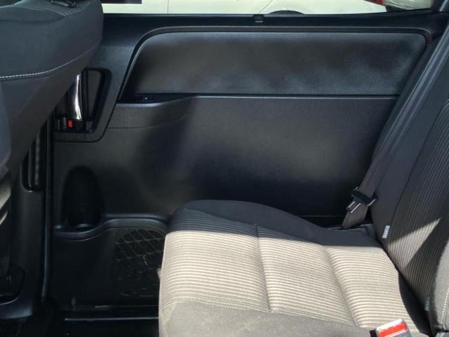 ヴォクシー ハイブリッドZSキラメキ2 新品タイヤ/保証書/純正 SDナビ/トヨタセーフティセンス/両側電動スライドドア/シートヒーター 前席/車線逸脱防止支援システム/ヘッドランプ LED/Bluetooth接続/ETC バックカメラ(24枚目)