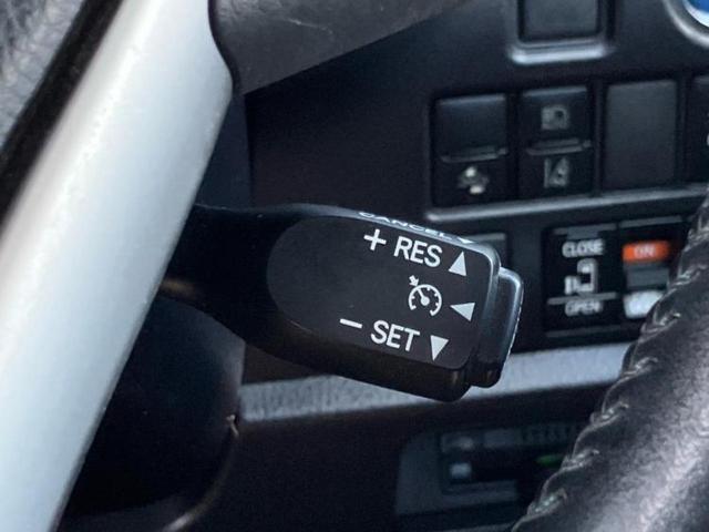 ヴォクシー ハイブリッドZSキラメキ2 新品タイヤ/保証書/純正 SDナビ/トヨタセーフティセンス/両側電動スライドドア/シートヒーター 前席/車線逸脱防止支援システム/ヘッドランプ LED/Bluetooth接続/ETC バックカメラ(29枚目)