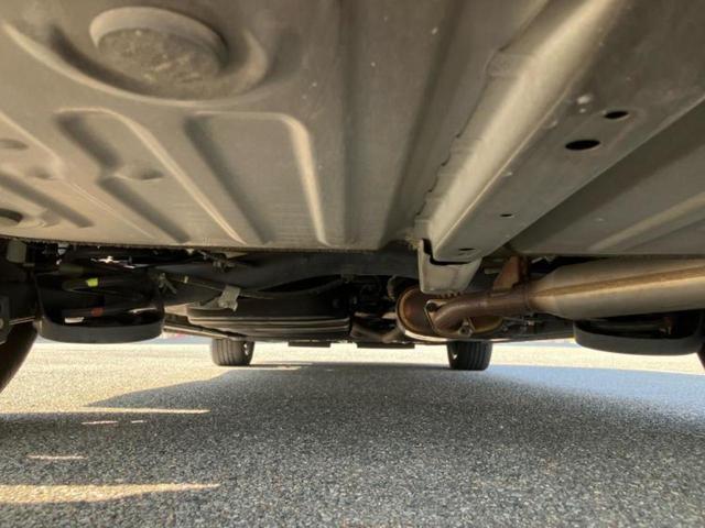 ヴォクシー ハイブリッドZSキラメキ2 新品タイヤ/保証書/純正 SDナビ/トヨタセーフティセンス/両側電動スライドドア/シートヒーター 前席/車線逸脱防止支援システム/ヘッドランプ LED/Bluetooth接続/ETC バックカメラ(45枚目)