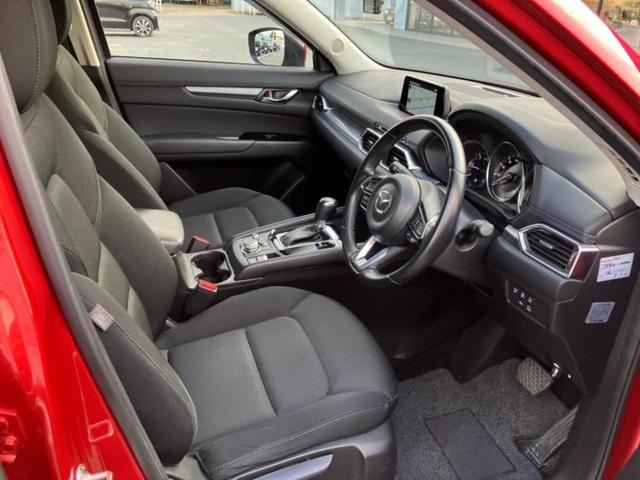 CX-5 4WD XD 保証書/純正 SDナビ/アイアクティブセンス(マツダ)/車線逸脱防止支援システム/ヘッドランプ LED/Bluetooth接続/ETC/EBD付ABS/横滑り防止装置/アイドリングストップ 4WD(5枚目)