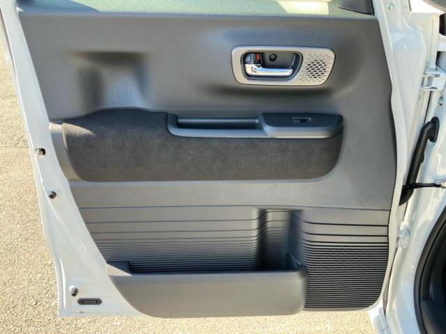 Ｎ－ＢＯＸカスタム ターボ　保証書／純正　８インチ　メモリーナビ／ホンダセンシング／両側電動スライドドア／シートヒーター　前席／登録済未使用車／ヘッドランプ　ＬＥＤ／Ｂｌｕｅｔｏｏｔｈ接続／ＥＢＤ付ＡＢＳ／バックモニター　ターボ（22枚目）