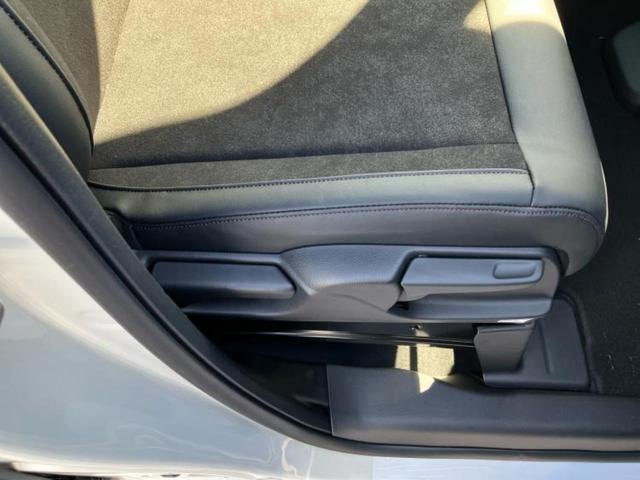 Ｎ－ＢＯＸカスタム ターボ　保証書／純正　８インチ　メモリーナビ／ホンダセンシング／両側電動スライドドア／シートヒーター　前席／登録済未使用車／ヘッドランプ　ＬＥＤ／Ｂｌｕｅｔｏｏｔｈ接続／ＥＢＤ付ＡＢＳ／バックモニター　ターボ（33枚目）