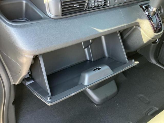 Ｎ－ＢＯＸカスタム ターボ　保証書／純正　８インチ　メモリーナビ／ホンダセンシング／両側電動スライドドア／シートヒーター　前席／登録済未使用車／ヘッドランプ　ＬＥＤ／Ｂｌｕｅｔｏｏｔｈ接続／ＥＢＤ付ＡＢＳ／バックモニター　ターボ（34枚目）