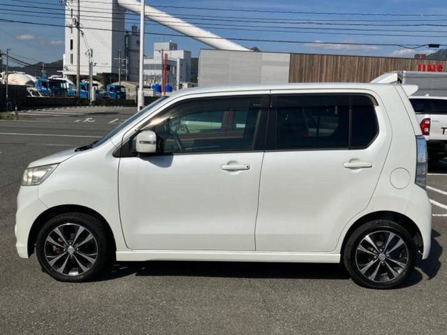 WECARSの在庫ページをご覧いただき誠にありがとうございます!WECARSは「お客様第一」をモットーにお客様のカーライフを全力でサポートいたします!