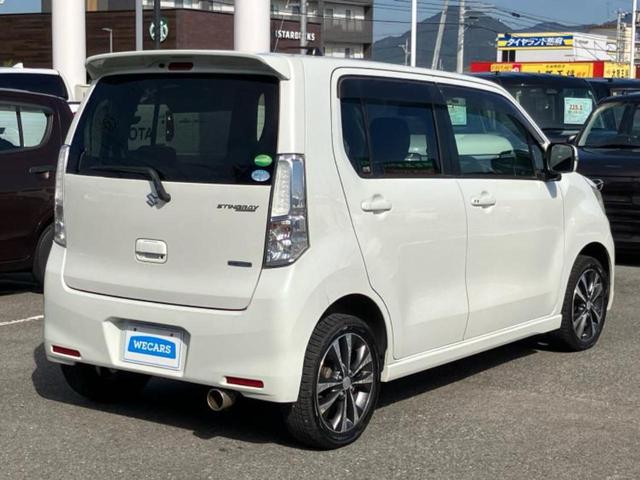 全国に店舗を展開しているのでどこでもお取り寄せが可能です!この車が気になるけど遠方だから・・・と諦める必要はありません!※別途陸送費が必要です。