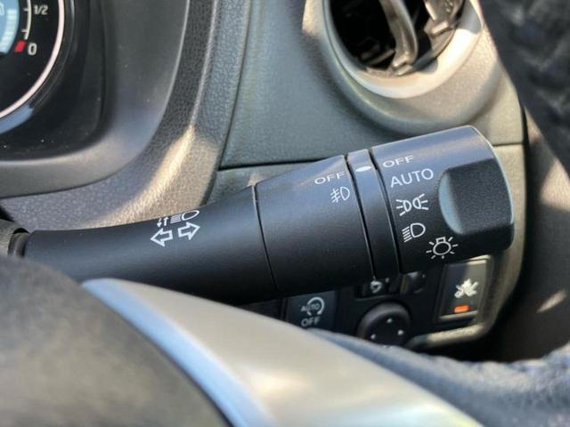 ノート メダリストエマブレパッケージ　保証書／純正　ＳＤナビ／エマージェンシーブレーキ／車線逸脱防止支援システム／シート　ハーフレザー／パーキングアシスト　バックガイド／ヘッドランプ　ＬＥＤ／ＥＴＣ／ＥＢＤ付ＡＢＳ　衝突被害軽減システム（15枚目）